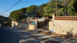 Terreny residencial  Carrer avet. Parcela en aiguaviva  park, vidreres