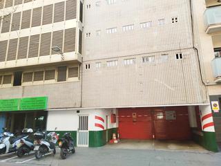 Lloguer Aparcament cotxe a Carrer del grau 2. Parking 100€ al mes para una 1 plaza coche en alquiler, lloret c