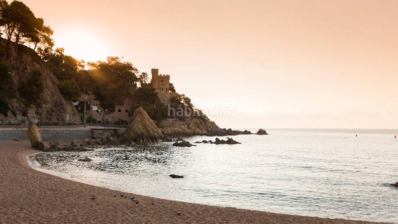 Foto 1153e6e5-f4d1-4e1d-b3f7-58336b061546. Piso en carrer del migdia 39 **piso en venta en lloret Centre - a un paso de la playa** en Lloret de Mar