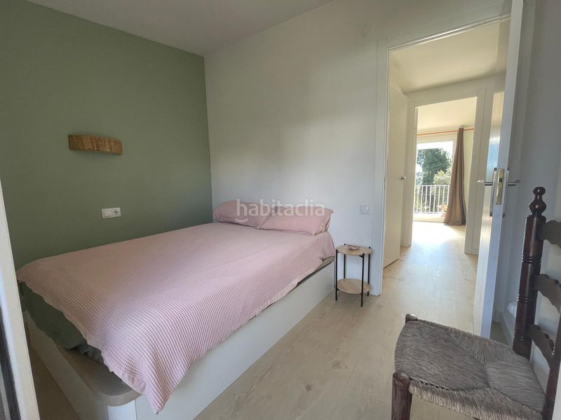 Foto 415a26c3-7361-4e72-bd26-7f08142b43ec. Casa adossada a carrer àries 36 a Santa Maria de Llorell Tossa de Mar