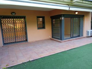 Miete Etagenwohnung  Avinguda sa boadella 42. Terraza de 20m2