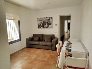Pis a Carrer de sant gerau 7. Con licencia turística (2+2) piso en venta en el centro de llore