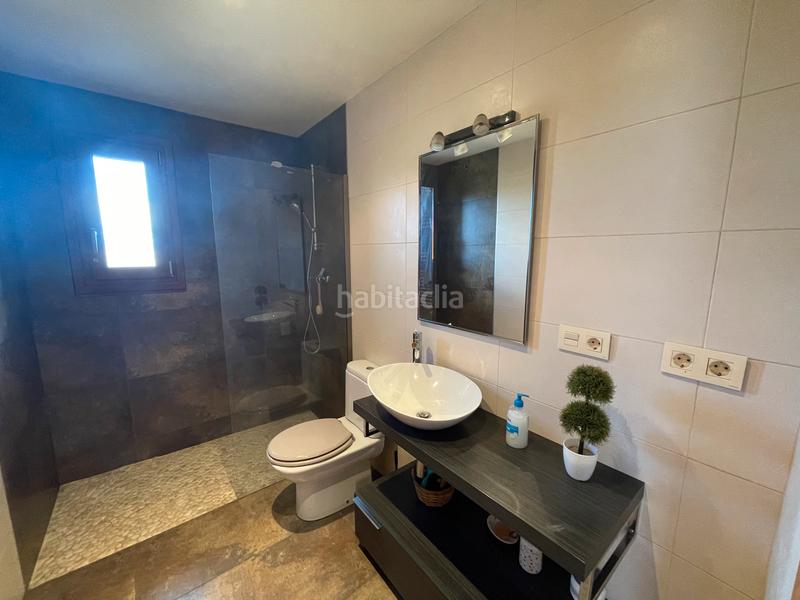 Foto 933361d3-b98a-4f3d-9a65-77d12034e3e2. Casa a schiera in de catalunya 56 in Poal (El)