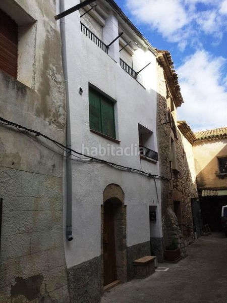 Foto f947edf7-d0b1-4a18-a0c0-945890e3606c. Masia a Sant Martí de Riucorb