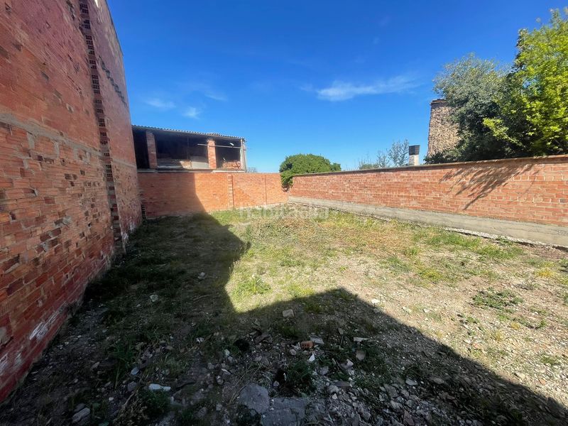 Foto c79e2f38-d125-43d2-a544-f4431493a893. Terreno residenziale in de l'ermita 57 in Ivars d´Urgell