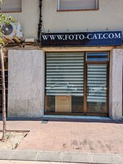 Local Comercial en De catalunya 4. Exclusiva api�lia !!!