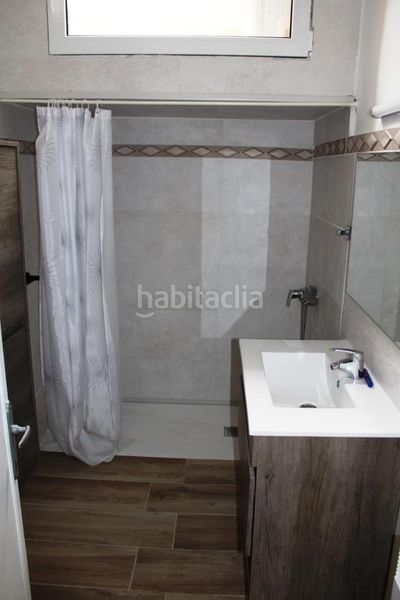Foto d6436305-d139-426d-bff9-17ae026b5606. Casa adossada a Ivars d´Urgell