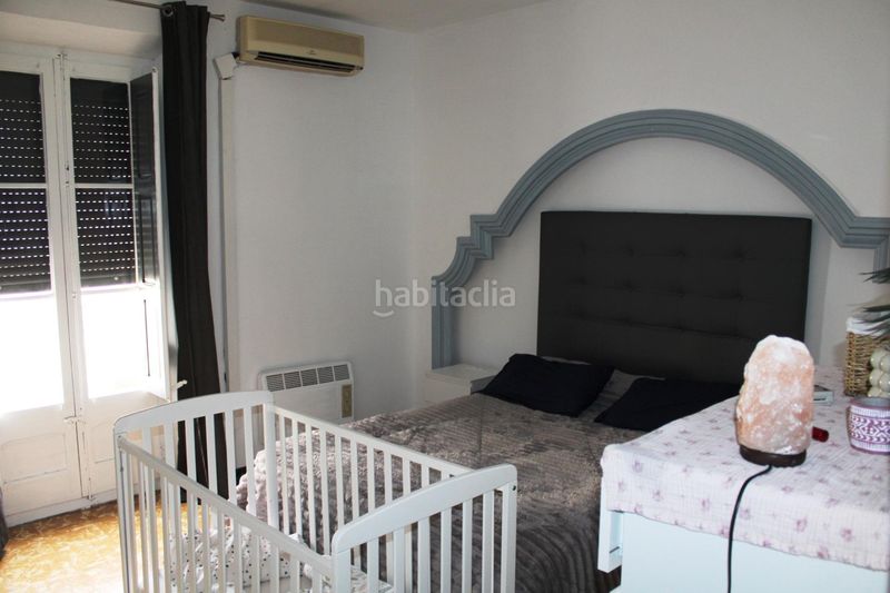 Foto f8016ac2-dda9-45b8-8b57-423e030a275c. Casa adossada a Ivars d´Urgell