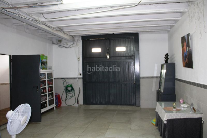 Foto fc78863f-22a7-4b2c-9072-c8ba4d95eff4. Casa adossada a Ivars d´Urgell