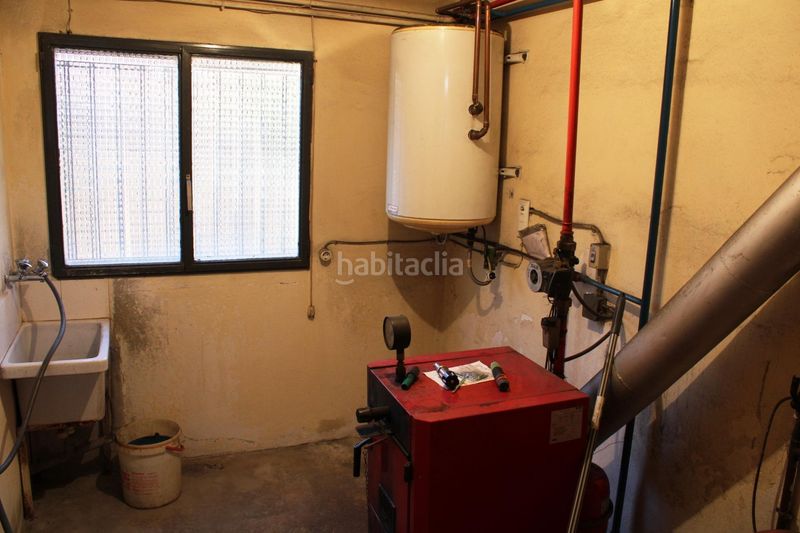 Foto 2a90d31a-5d12-4c34-8042-f2e5d339bd4f. Casa adossada amb calefacció aparcament a Tàrrega