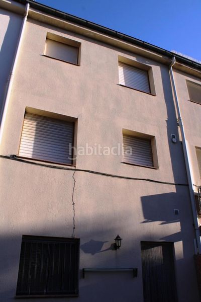 Foto 37314e40-de27-42f9-879b-9bed09378e1f. Casa adossada amb calefacció aparcament a Tàrrega
