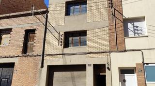 Édifice à Mollerussa. Casa en construccion!!!