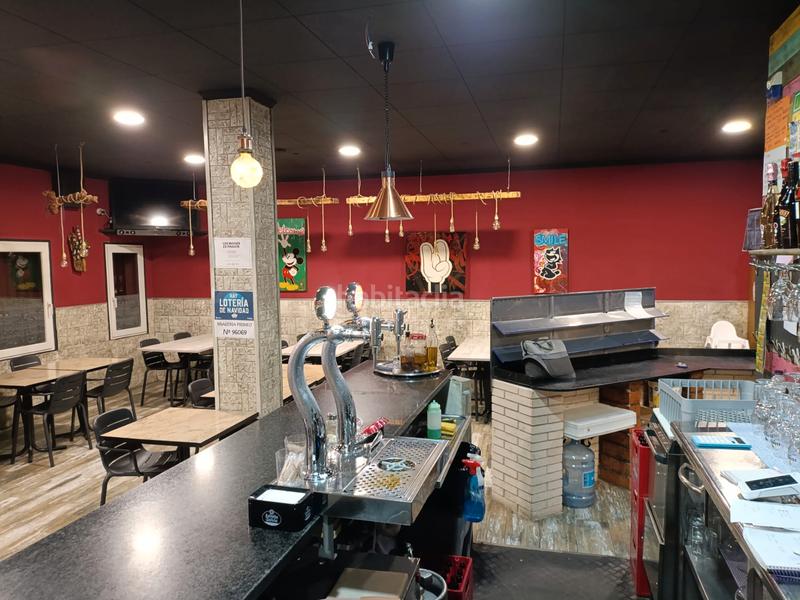 Foto f664f722-2f74-4d07-ba10-4f77bb6787c8. Traspàs local comercial a Sant Vicenç de Castellet