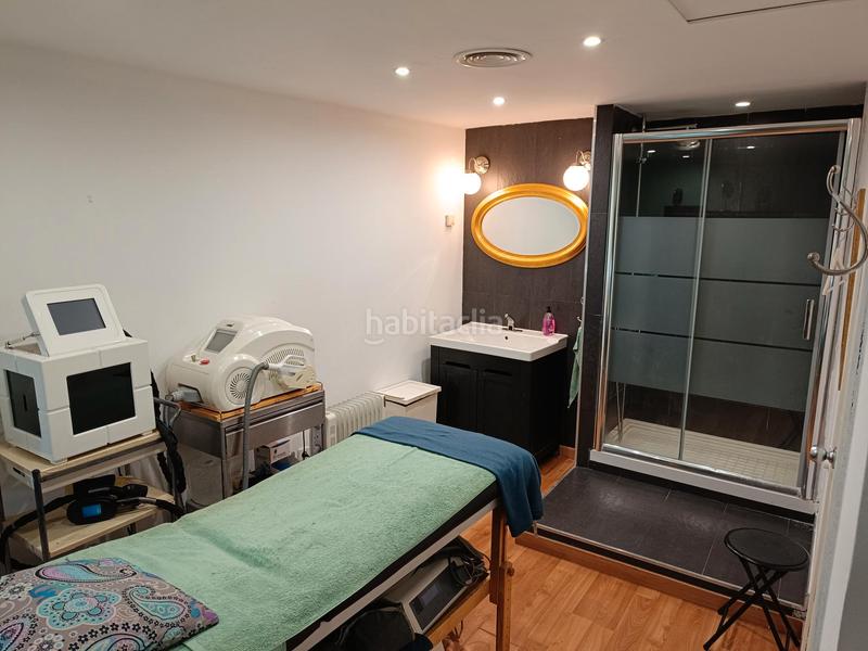 Foto ad29d46b-99ea-45aa-be7d-77b495925ae1. Traspaso local comercial se traspasa centro de estetica en rubi en Rubí