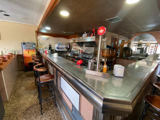 Traspaso Local Comercial en Can Boada. Se  traspasa bar frankfurt en terrassa