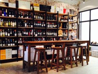Traspàs Local Comercial a Poble Sec. Traspaso bar/vermuteria