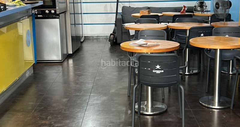 Foto 88bb8676-c176-40ea-9b35-18aa651c3e62. Traspaso local comercial traspaso heladeria en Navas Barcelona