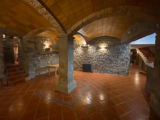 Lloguer Local Comercial a Barri Antic. Alquiler restaurante
