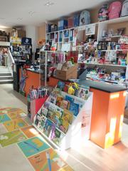Trasps Local Comercial a Centre-Eixample-Can Llobet. Traspaso papeleria/libreria