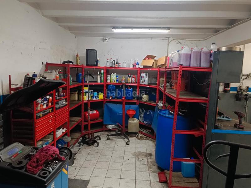 Foto adba9ae2-8c8c-4e53-ba06-13df151fb90e. Traspaso local comercial traspaso taller en Diagonal-Colomeres Gavà
