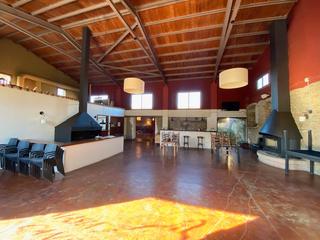 Lloguer Local Comercial a Centre - Passeig i Rodalies. Alquiler restaurante