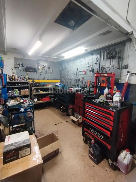 Foto b702c78b-8853-479f-955e-9836f2024c72. Traspaso local comercial traspaso taller mecanico en Sabadell