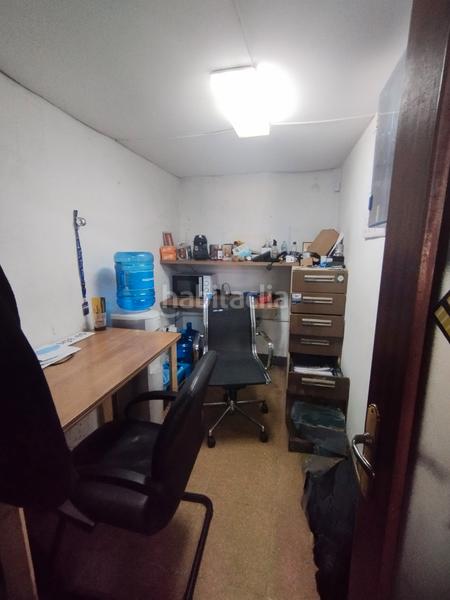 Foto cf7ef653-b25c-4741-9ee2-a74b63785b7e. Traspaso local comercial traspaso taller mecanico en Sabadell