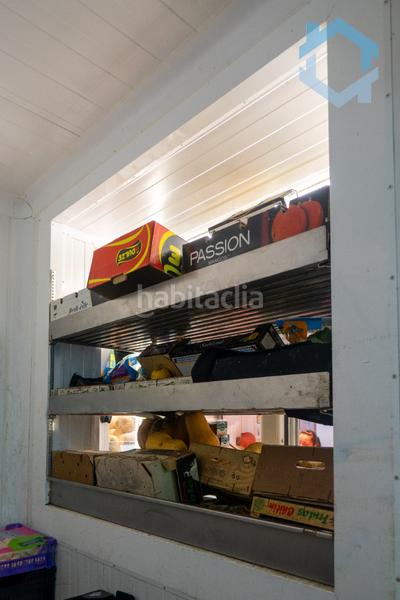 Foto a70e6437-3e7d-414d-b402-a165aedd2425. Pas-de-porte local commercial dans Centre Santa Coloma de Gramenet