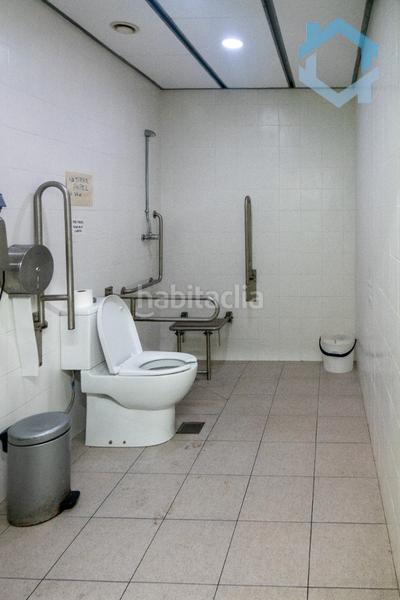 Foto d538d045-63b7-4406-adb0-e5f1f8e85403. Traspaso local comercial traspaso fruteria y verduras en Santa Coloma de Gramenet