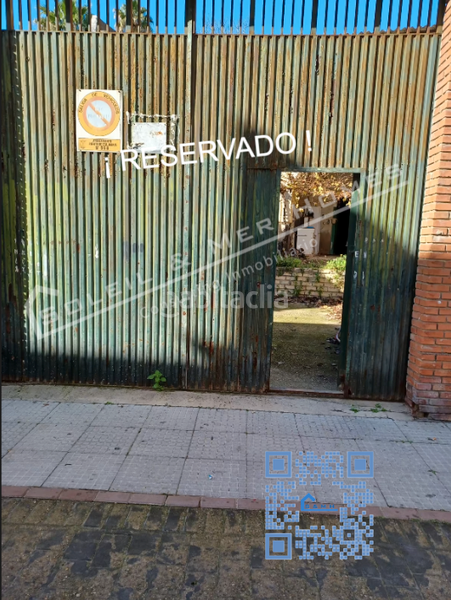 Foto f0a918ae-c6e7-4207-96bb-5a3f66d870df. Capannone industriale in Casco Histórico - Ribera del Marisco Puerto de Santa María (El)