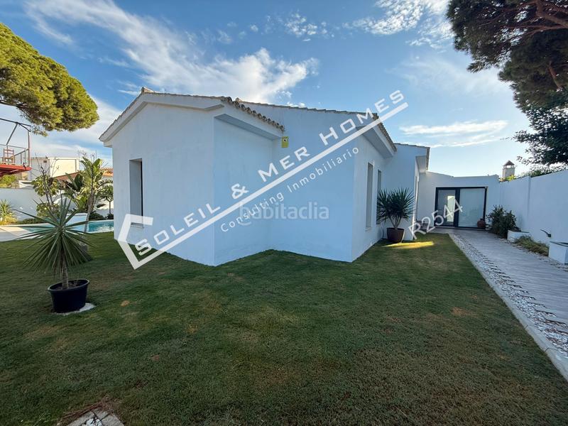 Foto 0fa7f057-110b-4b0c-9425-f6698b845898. Xalet a Valdelagrana Puerto de Santa María (El)