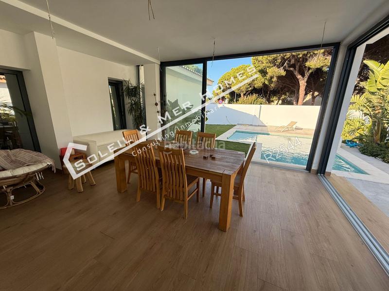 Foto 1b5f3e76-cfc2-4dbc-85c0-354eb2dc3c1f. Xalet a Valdelagrana Puerto de Santa María (El)