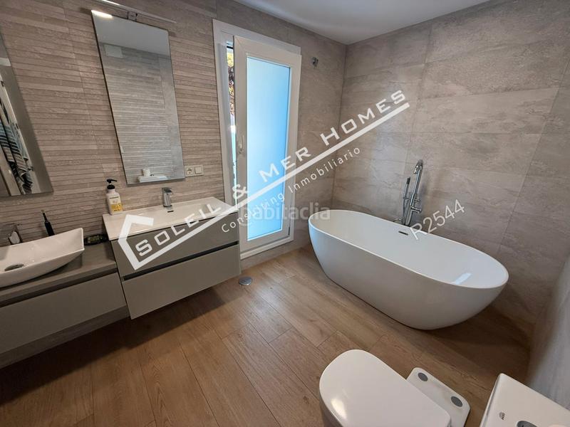 Foto cb7b7cf8-1783-4304-ae38-a2594257b5b2. Xalet a Valdelagrana Puerto de Santa María (El)