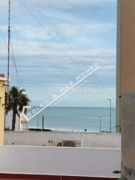 Foto 18d05af4-6352-4b28-8a22-c305c02f169c. Casa adossada a El Perelló Sueca