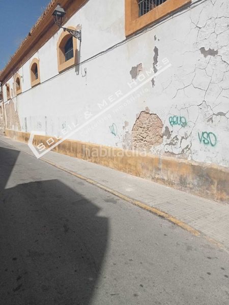 Foto 2f05d010-2a14-4f15-b4a2-d993354e7ab2. Edificio ??? ¡excepcional oportunidad de inversión! dos cascos de bodega con un enorme potencial ??? en Puerto de Santa María (El)
