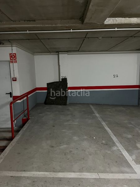 Foto 820a6d95-ccad-4bd6-8b66-ae626baedbfa. Aparcament cotxe a avenida ramón carande 34 a Santiago - San Telmo Palencia