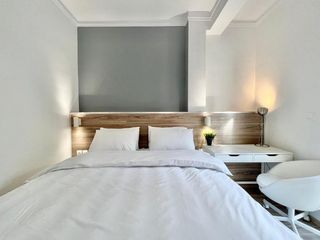 Rent Flat in Carrer de l'escola pia 65