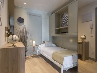 Rent Flat in Calle becerro de bengoa 12