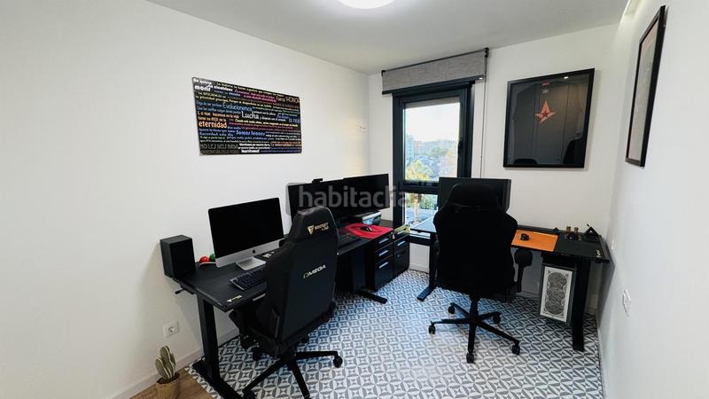 Foto 35f70989-09c7-4cc6-ab84-32fb77c62a53. Appartamento con parcheggio piscina in Nou Benicalap Valencia