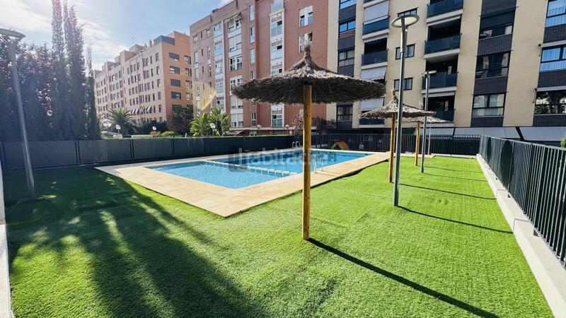 Foto 6d34bbf5-3702-4af8-9026-5a5906209292. Appartamento con parcheggio piscina in Nou Benicalap Valencia