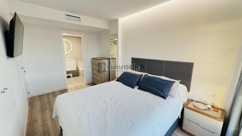 Foto aa395843-bfec-4bd6-a44a-1c293afa6f45. Appartamento con parcheggio piscina in Nou Benicalap Valencia