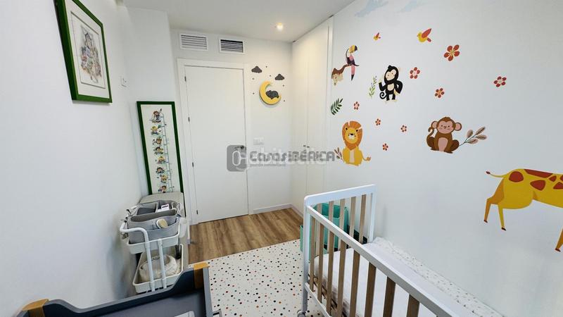 Foto e92ff1c1-9489-41cf-84a6-ba2d0c26dd63. Appartamento con parcheggio piscina in Nou Benicalap Valencia