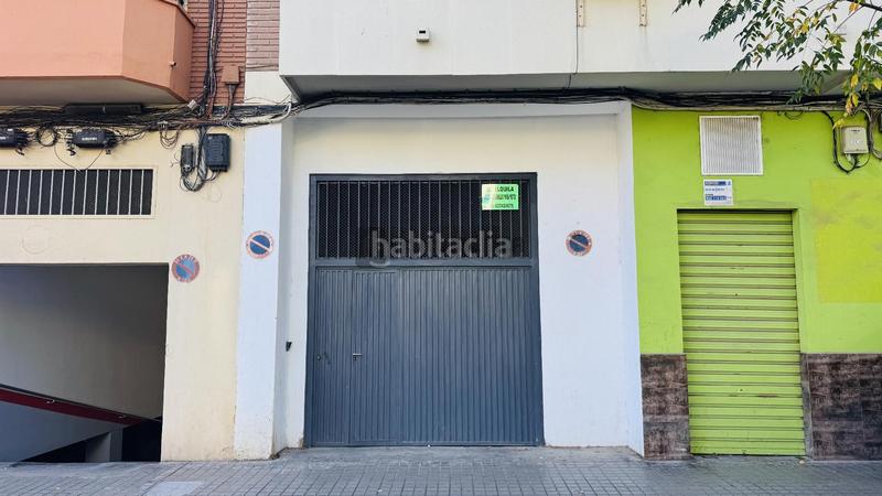 Foto 081293db-e23b-4e47-a3c3-0260b8ea988b. Autoparkplatz in Barrio Benicalap Valencia