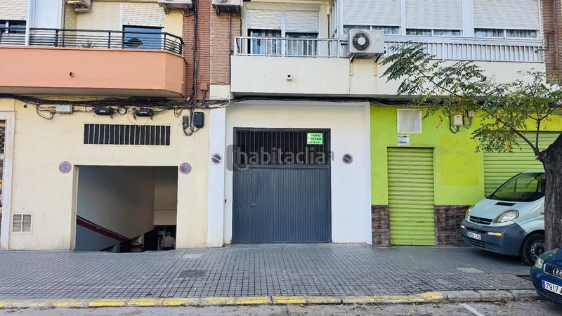 Foto 5cc0d153-1c16-492f-bdd2-df401a5cc91b. Autoparkplatz in Barrio Benicalap Valencia