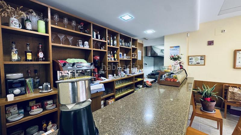 Foto a0449581-f2e9-4e1b-80e7-fd39d8adfc1d. Local comercial a Nou Benicalap Valencia