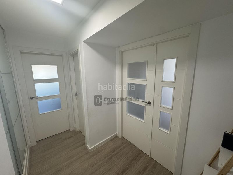 Foto f0349710-20d4-4f36-bfc7-84e4a3b9f1a4. Piso  en Ciutat Fallera Valencia