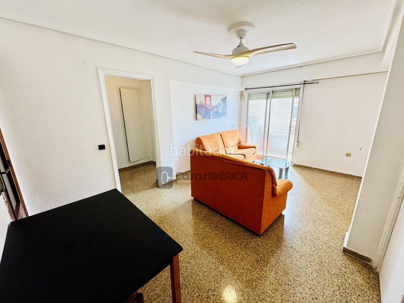 Foto 0617c524-fdf9-4bd4-9554-c3e438fa6a82. Piso  en Barrio Benicalap Valencia