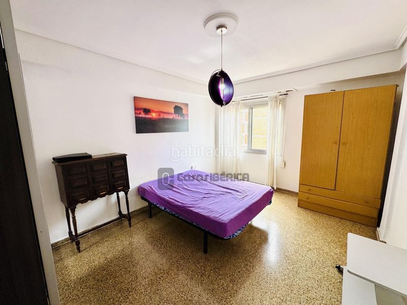 Foto 3855e1e9-dab4-4edc-acbb-97ca3dc8d7bd. Piso  en Barrio Benicalap Valencia