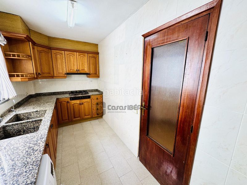 Foto d9124fa3-4bd1-4f44-9e6f-9460375599d9. Piso  en Barrio Benicalap Valencia
