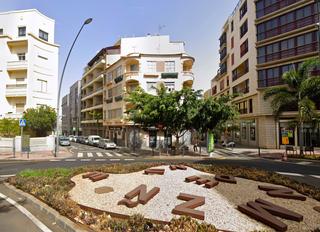 Pis  Santa cruz de tenerife - cl mendez nuñez 94. Edificio de uso mixto en mendez núñez